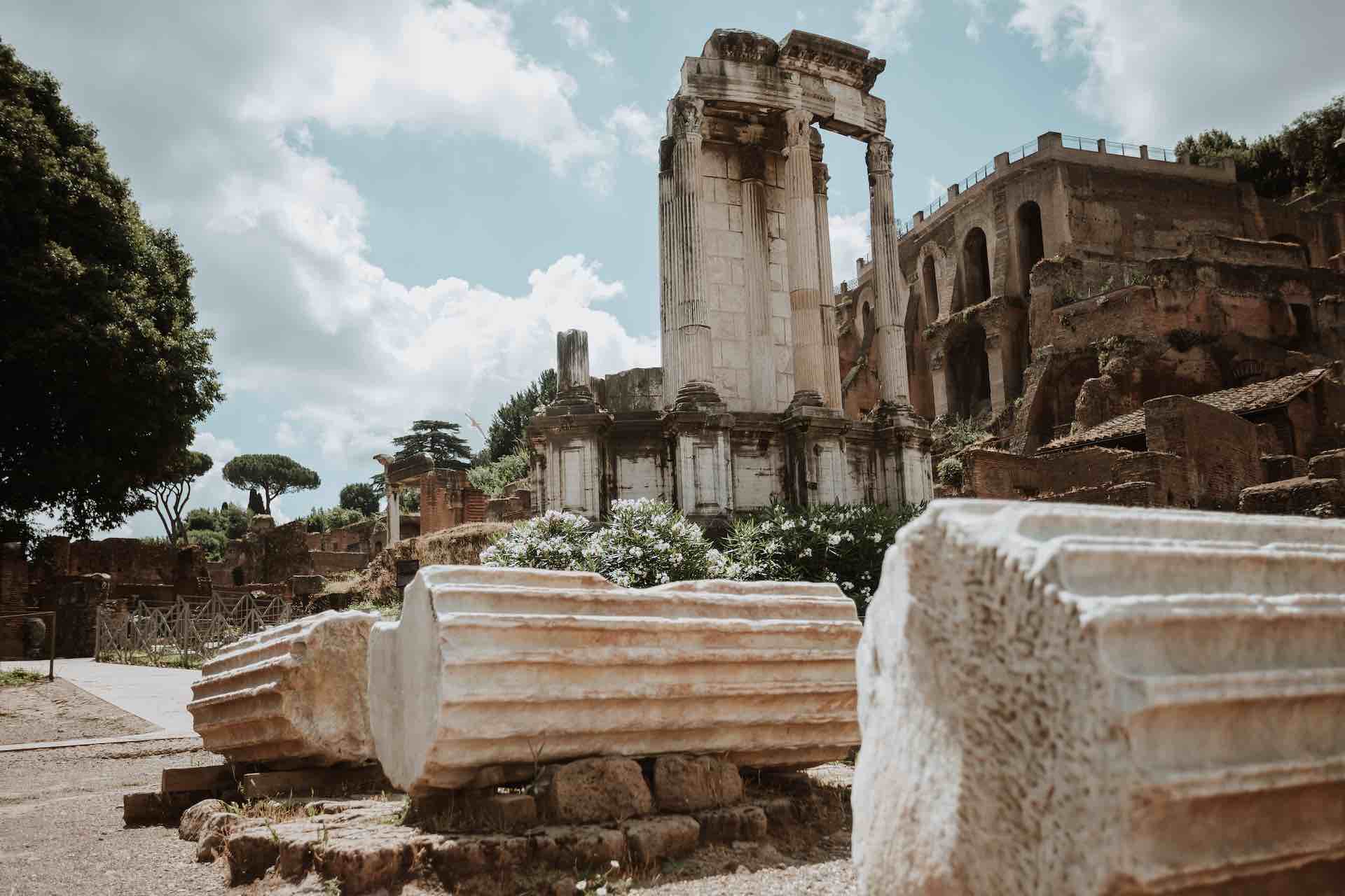 Roman-Forum-Temple-of-Vesta